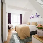 Victoria Altstadt Dusseldorf